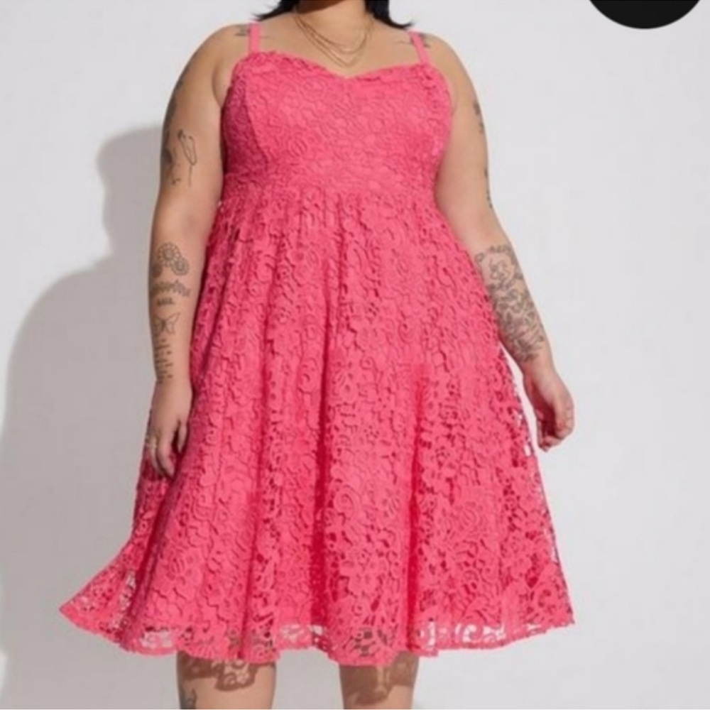💖NWT💖 Torrid Midi Crochet Lace Sweetheart Dress Size 3 Pink